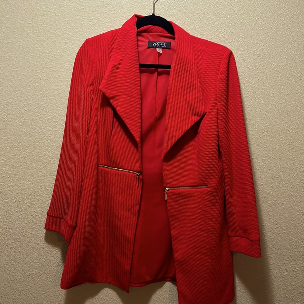 Read women’s jacket
